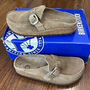 New Birkenstock Buckley gray taupe narrow fit size 7